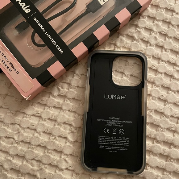 LuMee Iphone 12pro/13pro - Picture 7 of 8